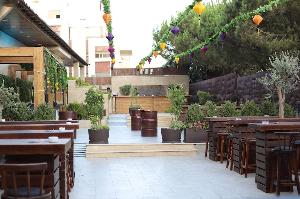 عمان The Sanrock Hotel المظهر الخارجي الصورة